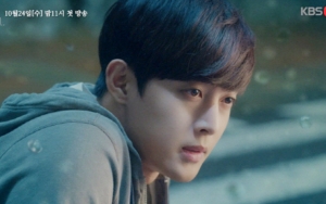 Kerennya Kim Hyun Joong Hentikan Waktu di Teaser 'When Time Stopped'