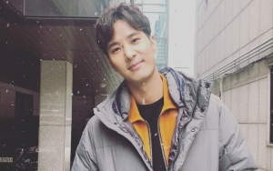 Jadi Lawan Main Jeon So Min, Kim Ji Suk Bikin Melongo Umbar Abs Seksi di 'Top Star Yoo Baek'