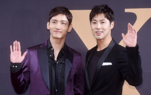 Gaya Hingga Wajah Tanpa Makeup Yunho dan Changmin TVXQ Jadi Perhatian