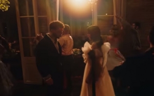 Rilis MV 'Beautiful', Camila Cabello dan Bazzi Tampil Bak Romeo-Juliet