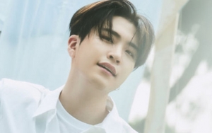 Bikin Meleleh, Begini Cara Youngjae GOT7 Bantu Fans yang Ketinggalan Kereta