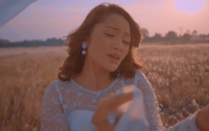 Usai 'Lagi Syantik' Sukses Besar, Siti Badriah Jadi Mellow di Single 'Harus Rindu Siapa'
