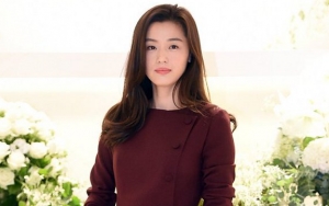 Dispatch Buntuti Hingga Posting Foto Jun Ji Hyun Bareng Suami dan Anak di LA, Ini Kata Netter