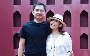 So Sweet Banget, Rayuan Ayu Dewi ke Sang Suami Bikin Netter 'Meleleh'