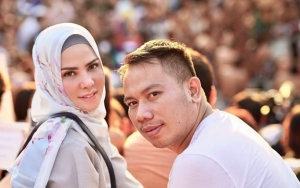 Cabut Gugatan Cerai, Vicky Prasetyo Sebut Angel Lelga Tengah Hamil 