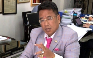 Hotman Paris Hutapea Mengaku Pernah Ingin Bunuh Diri