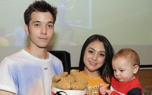 Baru Setahun, Kerennya Putra Ganteng Stefan dan Celine Berani Naik Tangga Sendirian