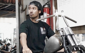 Biasa Garang, Aksi Chico Jericho Mandikan Sang Anak Sukses Pikat Hati Netter