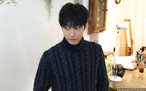 Jinyoung B1A4 Cerita Rasanya Bintangi 'Because It's My First Love' dan 'Wind Bell'