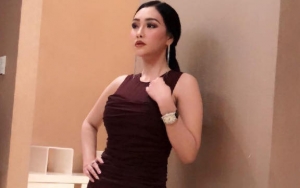 Diisukan Jadi Pacar Baru, Putri Juby Cuma 'Manfaatkan' Berita Perceraian Delon?