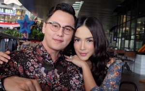 Ussy Sulistiawaty Bagikan Foto Keluarga Bak Keraton, Pose Putri Bungsu Jadi Sorotan