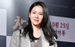 Korean Pop Culture Awards 2018: Tampil Simple di Red Carpet, Son Ye Jin Tetap Secantik Dewi