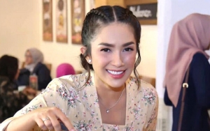 Dibandingkan Mulan Jameela, Ussy Sulistiawaty Blak-Blakkan Akui Jadi Peragawati Gadungan