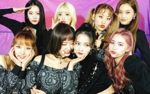 Rayakan Halloween, Weki Meki Dicibir Habis-habisan