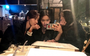 Yoona Girls' Generation dan Park Ji Hyun Beri Kejutan Ulang Tahun Untuk Park Hwan Hee