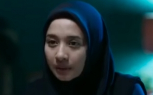 Kembali ke Kampung Halaman, Laudya C. Bella Ditolak Sang Ibunda di Teaser Trailer 'Ambu'