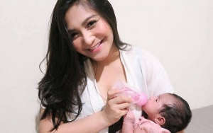 Memasuki Usia 2 Bulan, Marsha Tengker Curhat Anaknya Ceriwis