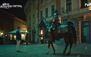 Hyun Bin Syok Didatangi Sosok Berkuda Menakutkan di Teaser 'Memories of the Alhambra'