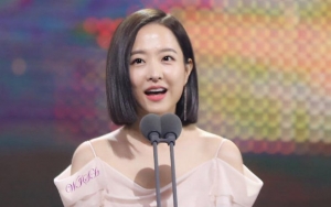 The Seoul Awards 2018: Tampil Beda, Park Bo Young Disorot Karena Hal Ini