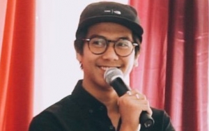 Iqbaal Ramadhan Ngaku Terbebani, Begini Romantisnya Teaser Poster Film 'Dilan 1991'