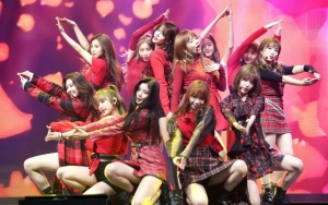 IZONE Cetak Rekor Penjualan Album Debut Girl Grup Terbanyak di Pekan Pertama