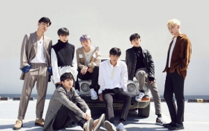 Berita dan Gosip tentang iKON. Tulisan Artikel mulai 