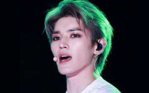 Reaksi Taeyong NCT 127 Saat Didorong Hingga Jatuh di Bandara