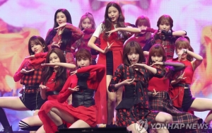 Petisi Larangan Muncul di TV Korea Sudah Raih 27 Ribu Tanda Tangan, IZ*ONE Dibela Netter