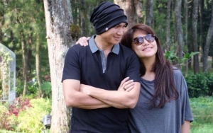 Sering Naik Pesawat Karena Tuntutan Karier, Anji Punya Pesan Khusus untuk Sang Istri