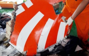 Setelah Roda, Basarnas Akhirnya Temukan Mesin dan Badan Pesawat Lion Air JT 610