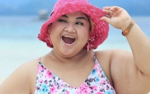 Berat Badan Turun 40 Kilo dan Susah Berjalan, Ini Penyebab Pretty Asmara Meninggal Dunia