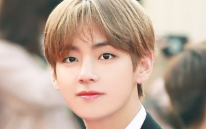 V BTS Hadiri Pernikahan Teman Meski Sibuk, Intip Foto-Foto Gantengnya