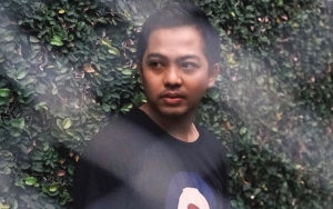 Ade Govinda Kasih Kejutan Romantis untuk Sang Pacar Pramugari, Bakal Nikah Tahun Depan?