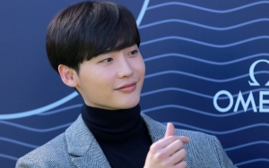 Jelaskan Soal Deportasi dan Visa Bermasalah, Agensi Lee Jong Suk Salahkan Promotor 