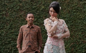 Furry 'Mas Pur' Pre-Wedding di Jogja, Kecantikan Calon Istri Bak Putri Keraton Curi Perhatian
