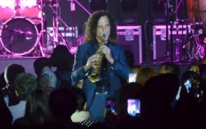 Kembali Konser di Jakarta, Kenny G Sapa Penggemar dengan Bahasa Indonesia