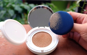 Cocok Buat Warna Kulit Cewek Indonesia, 6 Rekomendasi Cushion Hits yang Punya Review Bagus