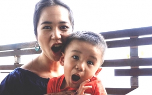 Sibuk Syuting, Laura Basuki Harus Sewa Pengasuh Anak