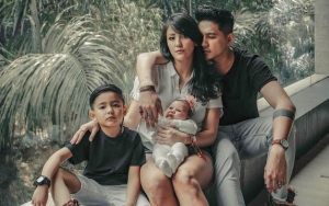 Akui Sang Anak Sebagai Adik, Ryan Delon Bikin Gemas Warganet
