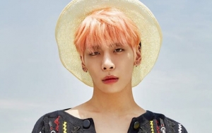 Yayasan Keluarga Mendiang Jonghyun SHINee Bantu Biaya Pengobatan Musisi Ini