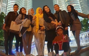 Nagita Makan dari Piring Pengasuh Rafathar, Perlakuan Ayu Ting Ting cs Ke Suster Bilqis Beda Banget