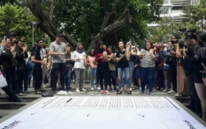 Mahasiswa UGM Gelar Aksi Solidaritas Tuntut Sembilan Hal Ini Terkait Kasus Pemerkosaan Saat KKN