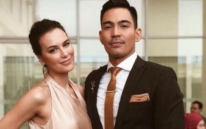 Sempat Dikabarkan Pernah Dekat, Robby Purba 'Pinjam' Sophia Latjuba Jadi Teman Kencannya