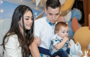 Celine Evangelista Kembali Pamer Foto Umbar Paha, Tatapan Buah Hati Stefan William Jadi Sorotan