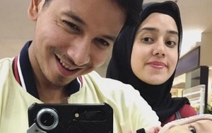 Super Romantis, Fairuz A. Rafiq Puji Sonny Septian Setinggi Langit