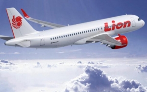 Heboh Video Penumpang Berhamburan karena AC dan Lampu Pesawat Mati, Lion Air Beri Tanggapan