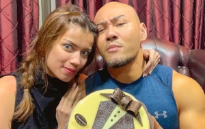 Kekasih Ngambek Hingga Hampir Nangis Saat Ultah, Deddy Corbuzier Hanya Beri Kue Seharga Rp 12 Ribu