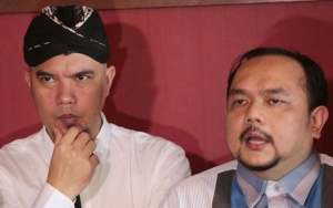 Ahmad Dhani Digeledah dan Dicekal Penyidik, Pengacara: Itu Berlebihan