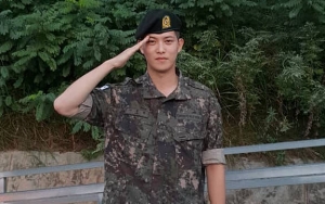 Sedang Break Wamil, Lee Jong Hyun Unggah Foto Ini Makin Bikin Kangen 