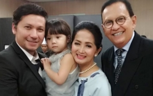 Isu Ibu Kandung Pingsan dan Stroke Karena Gisel Pamit Cerai, Mama Tiri Gading: 'Tuhan Kasihanilah'